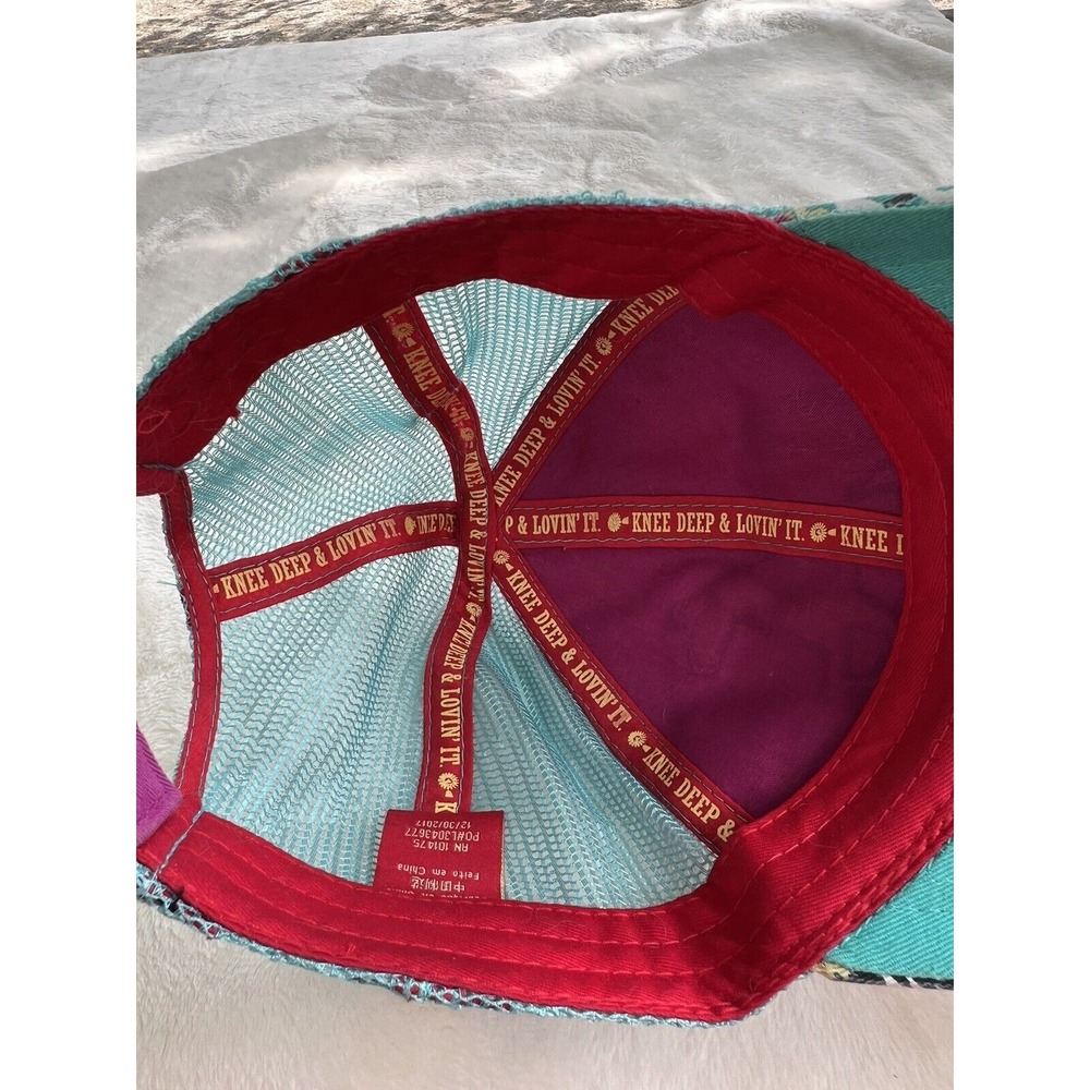 Knee Deep And Lovin It Farm Girl Horse Hat Adjustable Mesh Back Sz M/L Very Good - Picture 3 of 4